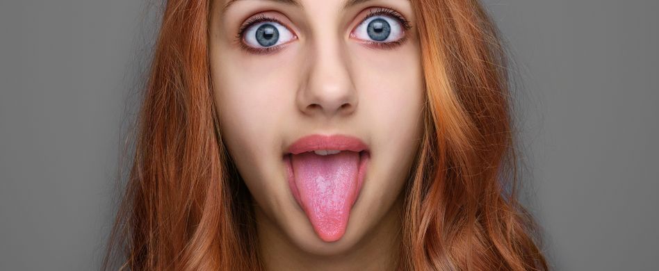 Belegte Zunge: 5 mögliche Ursachen für Zungenbelag