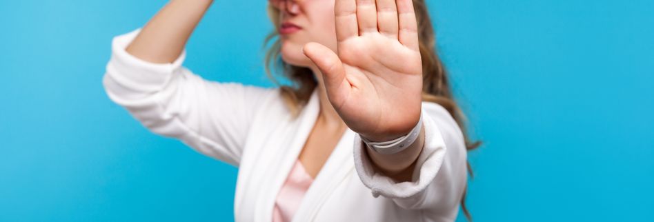 Was ist eine Stinknase? Ursachen der Borkenbildung in der Nase Was ist eine Stinknase? Ursachen der Borkenbildung in der Nase