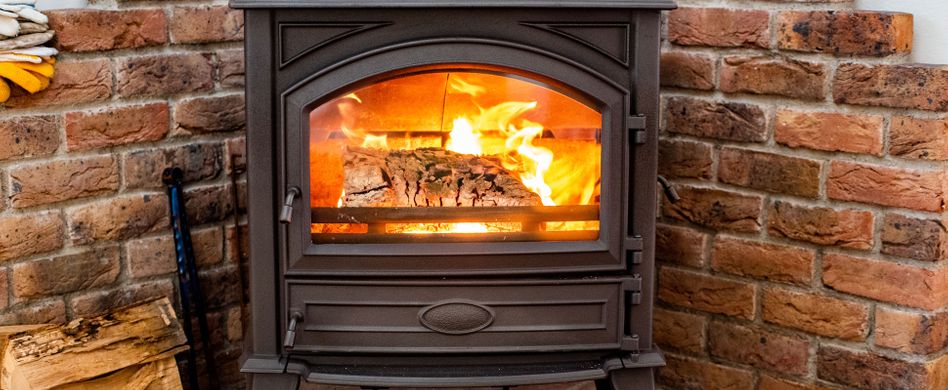 Kamin als Heizung → So kann die Ofenwärme eingesetzt werden