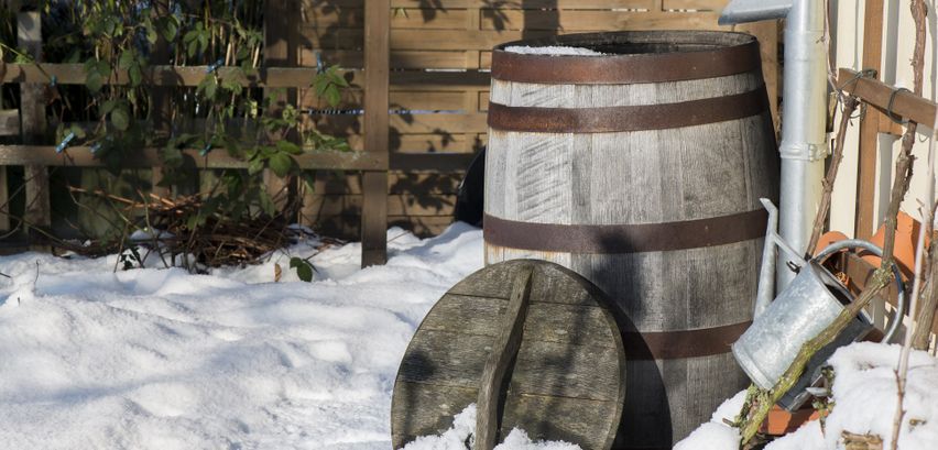 Regentonne frostsicher machen → Hier lesen, was zu beachten ist