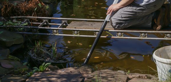 Teich winterfest machen → 7 Tipps für ein frostsicheres Gewässer