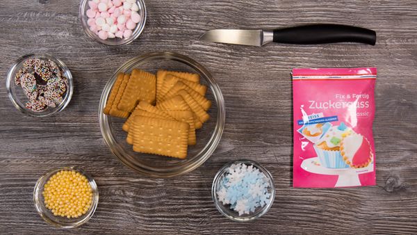 Last-Minute-Lebkuchenhaus Basteln: Her Mit Den Butterkeksen