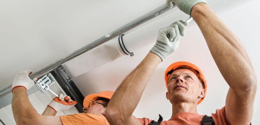 Garagentor: Kosten und Antrieb